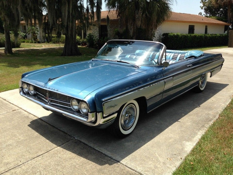Oldsmobile Starfire Convertible 1962